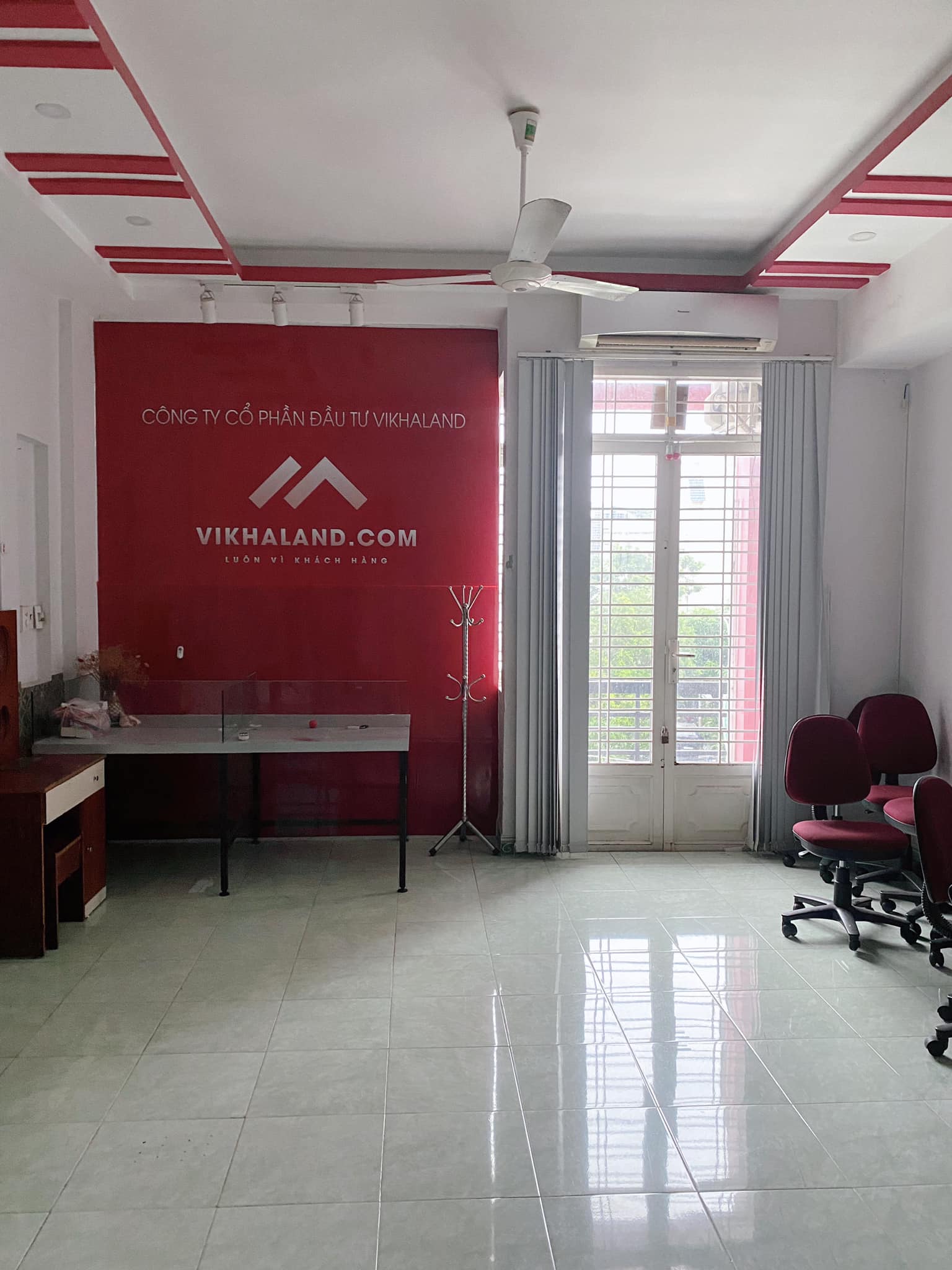 NHÀ CỰC KHỦNG  SÁT MẶT TIỀN TÂN SƠN  DOANH THU DÒNG TIỀN TRÊN 30TR  CÁCH MẶT TIỀN 1 CĂN PHƯỜNG 15 TÂN BÌNH