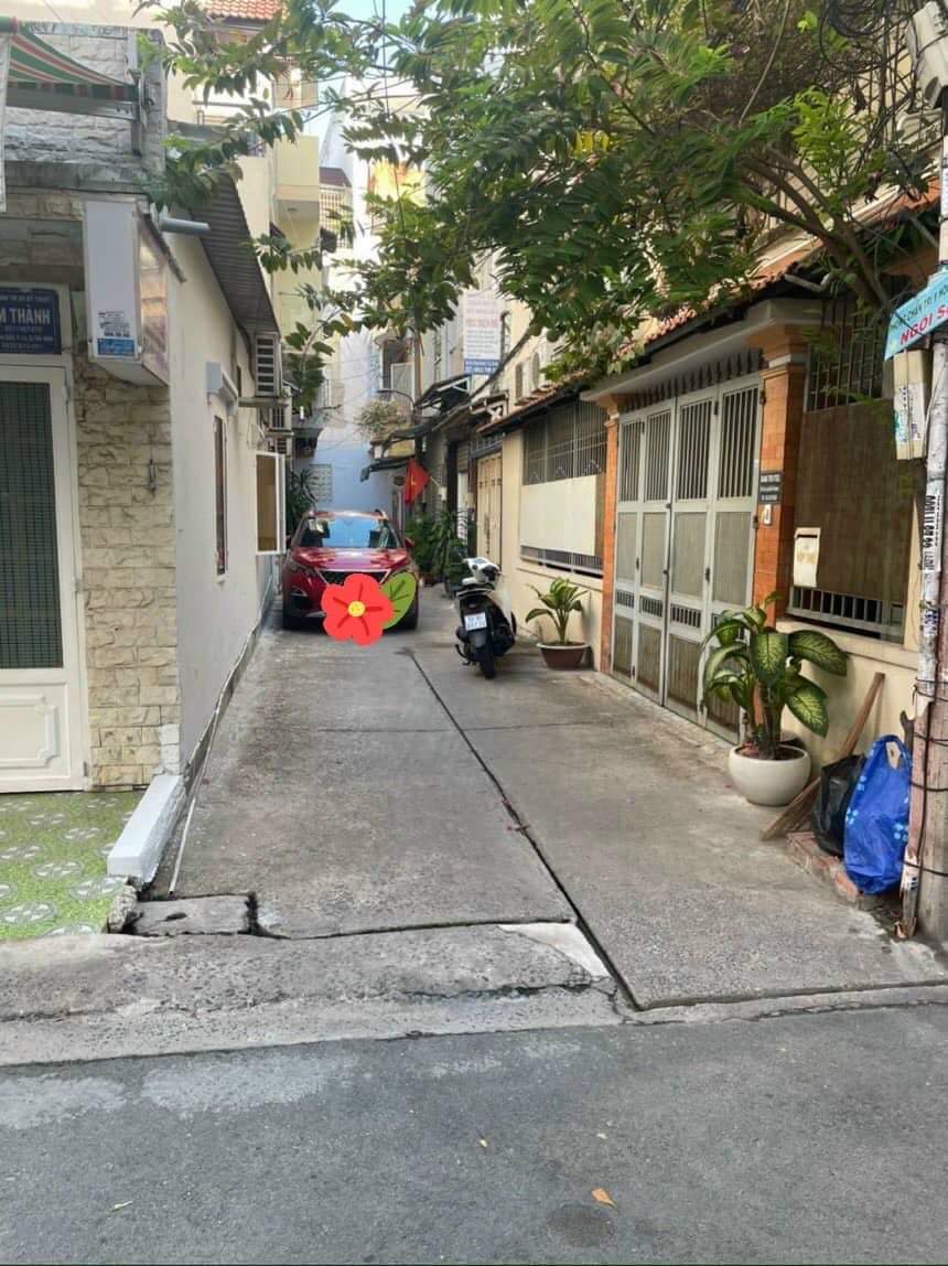 KHU VIP PHƯỜNG 13 TÂN BÌNH  Ô TÔ VÀO NHÀ VỊ TRÍ ĐẸP SÁT ĐẠI LỘ CỘNG HÒA THÍCH HỢP KINH DOANH