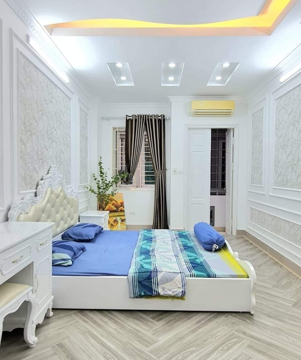 Cần bán gấp nhà phố Đại Từ, Hoàng Mai DT 42m2, giá 3,7 tỷ 3