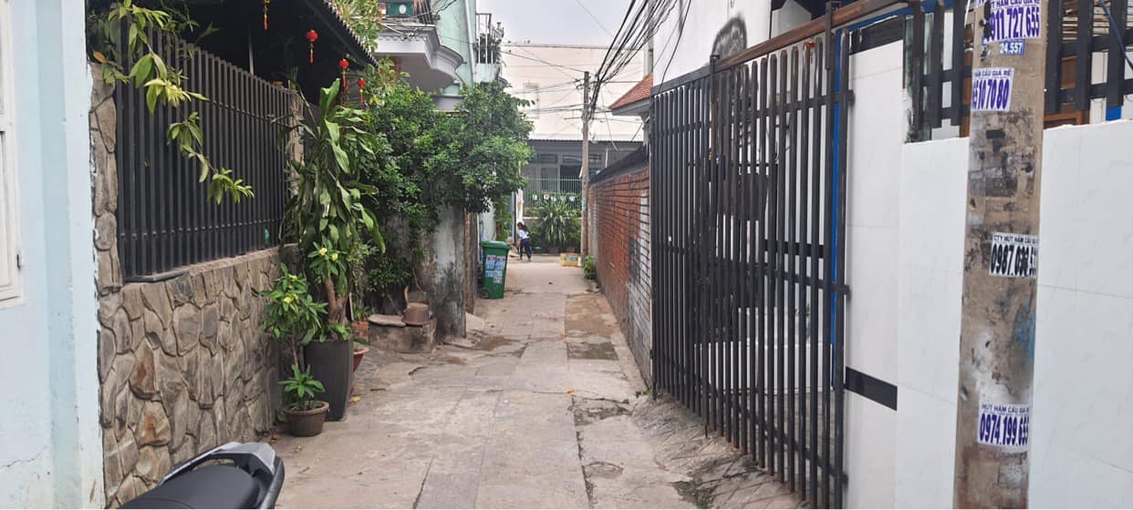 Nhà hẻm Gò Dưa, Tam Bình, Thủ Đức, nở hậu, giá rẻ, ở ngay, giá rẻ 2tỷ9 3