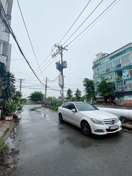 NHÀ CỰC KHỦNG  SÁT MẶT TIỀN TÂN SƠN  DOANH THU DÒNG TIỀN TRÊN 30TR  CÁCH MẶT TIỀN 1 CĂN PHƯỜNG 15 TÂN BÌNH 2