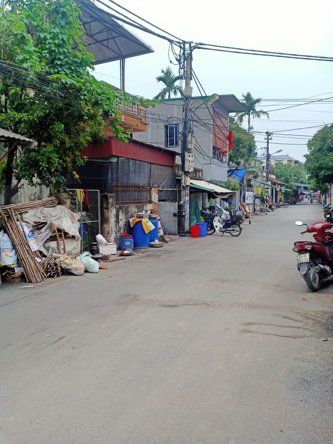 QUÁ RẺ  - CHỦ NHÀ CẦN TIỀN BÁN GẤP NHÀ CẤP 4 YÊN NGHĨA -  HÀ ĐÔNG GIÁ CHỈ  HƠN 1X TỶ (X NHỎ) CÓ NGAY NHÀ Ở