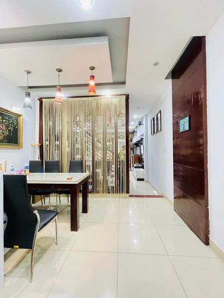 BÁN NHÀ LẠC LONG QUÂN P10 TÂN BÌNH HẺM XE HƠI ĐỖ CỬA NHÀ MỚI Ở NGAY GIÁP QUẬN 10 5