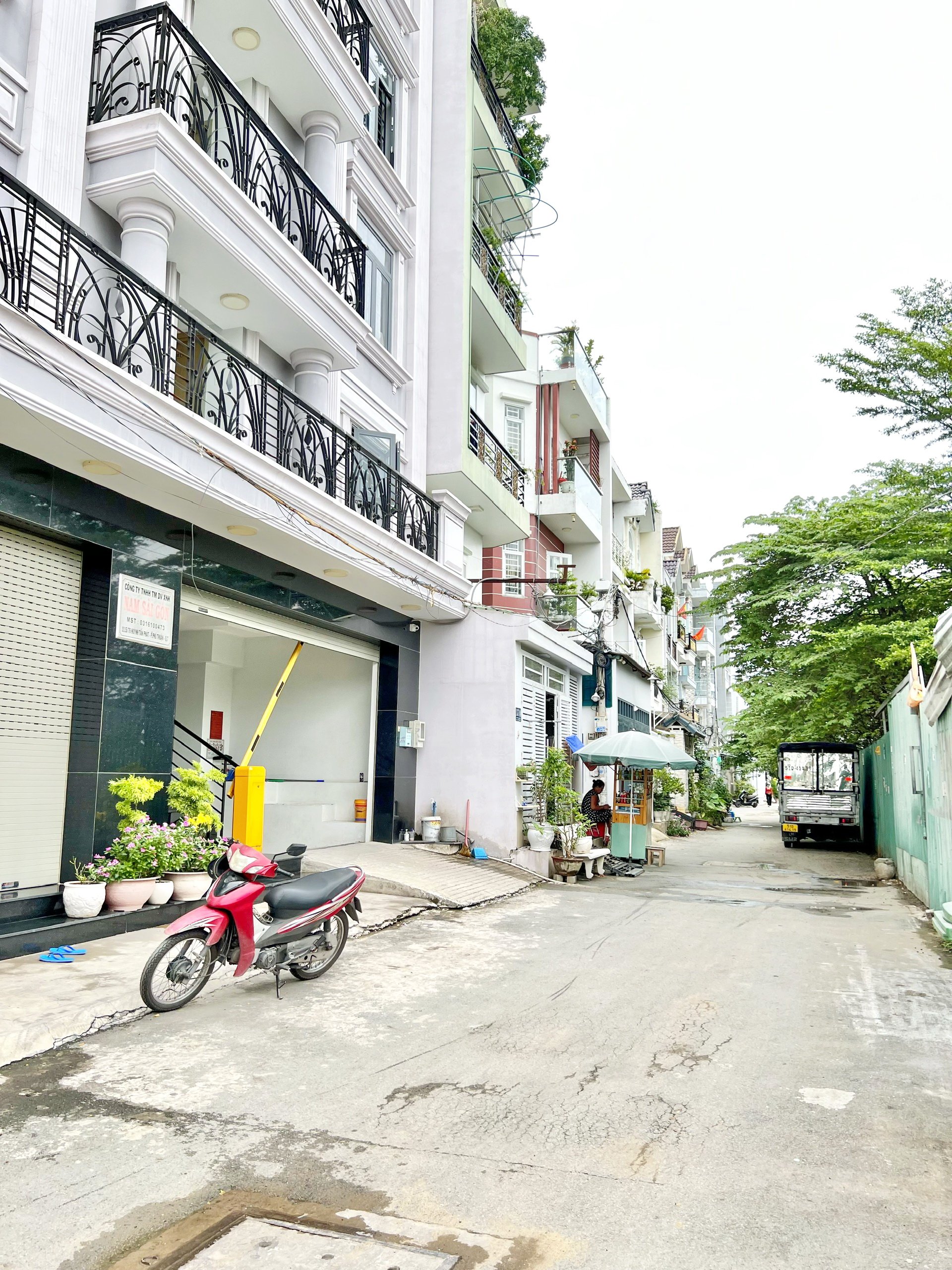 Cần bán Đất đường Trần Xuân Soạn, Phường Tân Thuận Tây, Diện tích 120m², Giá 04.5 Tỷ - LH: 0983697777