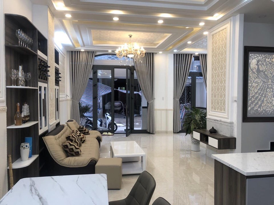 BÁN NHÀ ĐỐNG ĐA - ĐẶNG TIẾN ĐÔNG - VÀI BƯỚC RA ĐƯỜNG HOÀNG CÂU - TRƯỚC CỬA 3 GÁC ĐỖ 2