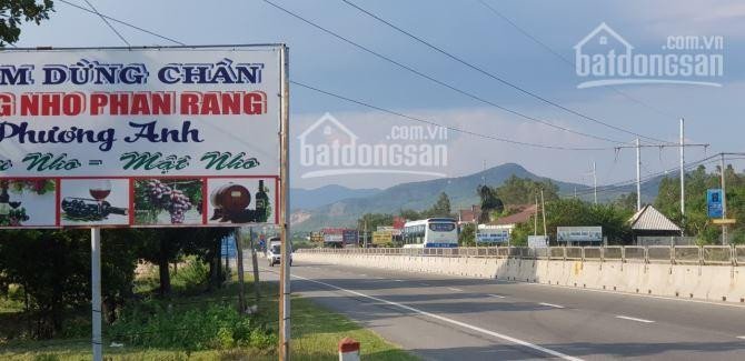 Bán trạm dừng chân Vang Nho Phan Rang Ninh Thuận QL1A Giá 7,8 tỷ DT 62x90m, 5000m2, LH 0931888328 5