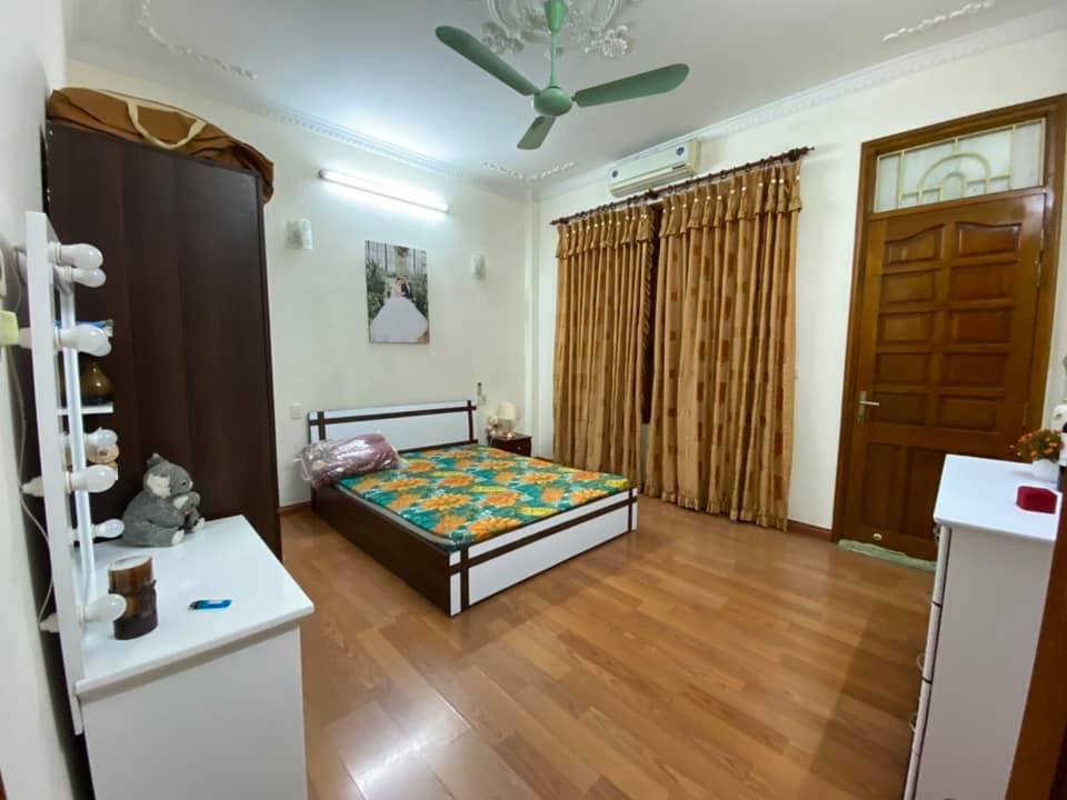 Cần bán Nhà riêng đường Dương Văn Bé, Hai Bà Trưng , Giá 2.85 tỷ - LH: 0977927886 2