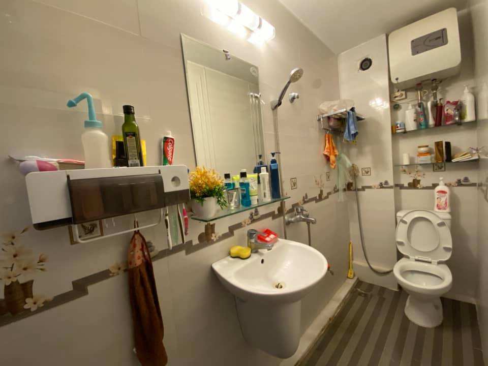 Cần bán Nhà riêng đường Dương Văn Bé, Hai Bà Trưng , Giá 2.85 tỷ - LH: 0977927886 4