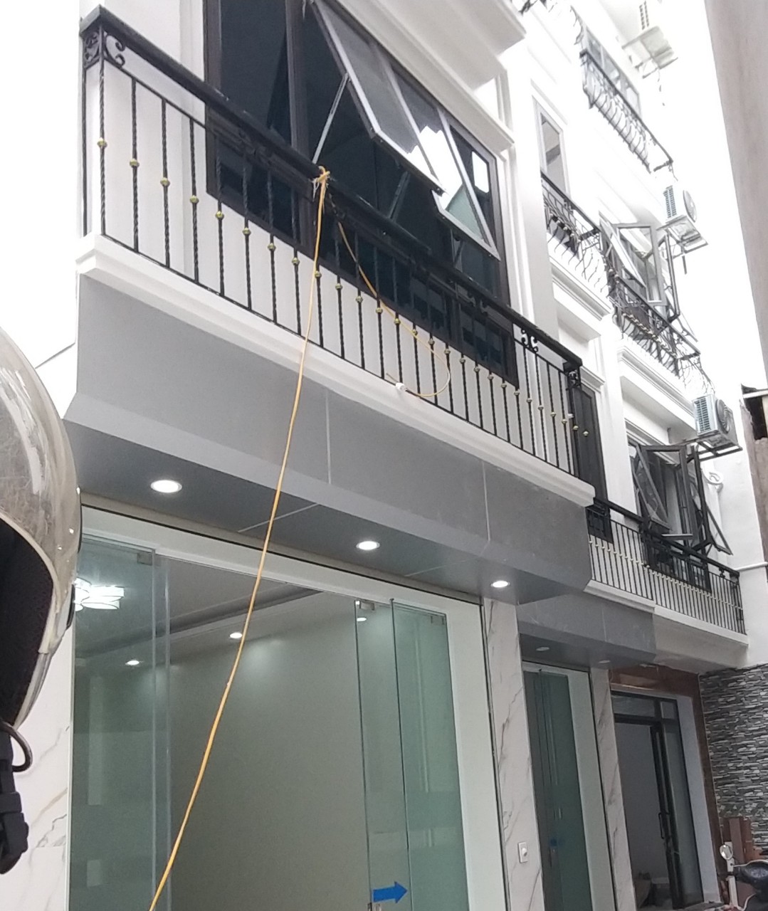 Cần bán Nhà riêng đường Lạc Long Quân, Phường Nhật Tân, Diện tích 42m², Giá 6 Tỷ - LH: 0337378783 2