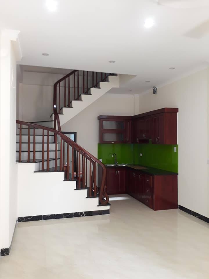 NHÀ NAM TỪ LIÊM, 3 GÁC TRÁNH, 20M RA Ô TÔ, DT 34M, 5 TẦNG, GIÁ 36 TỶ