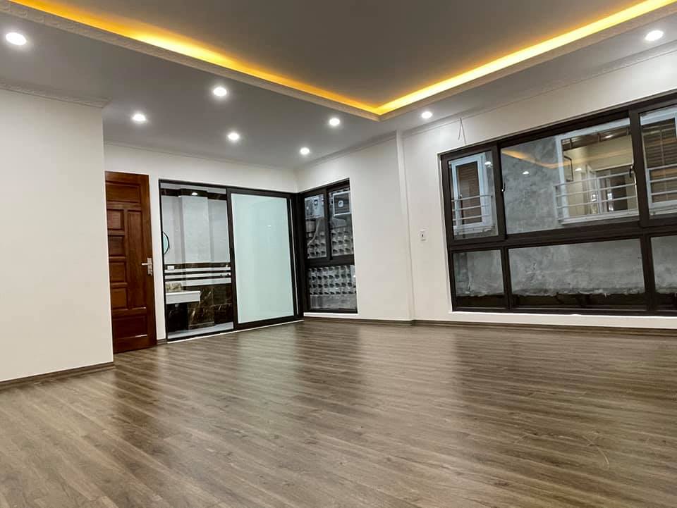 NHÀ PHỐ NGUYỄN VĂN TUYẾT, ĐỐNG ĐA - 52m2 DÒNG TIỀN KHỦNG TRÊN 30tr/th. GIÁ KỊCH SÀN. 5