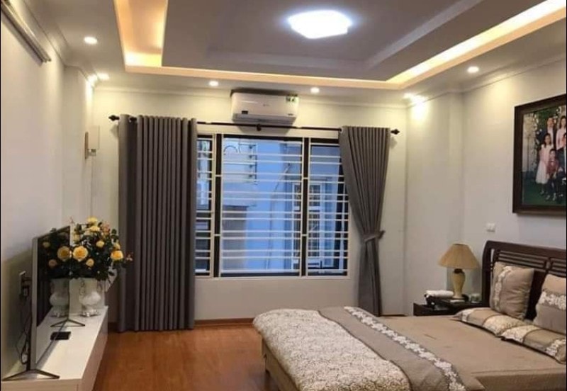 CĂN DUY NHẤT..!!! đường Ô Cách, Phường Đức Giang, 108m², Giá 6.2 Tỷ - LH: 0964.855.869