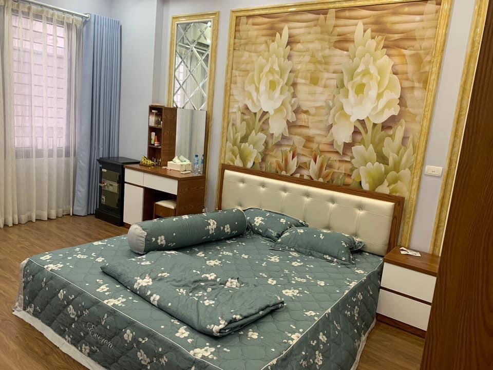 Cần bán Nhà riêng đường Bát Khối, Phường , Long Biên, Diện tích 33m², Giá Ba  tỷ bốn  trăm  triệu đồng - LH: 0961698069 2