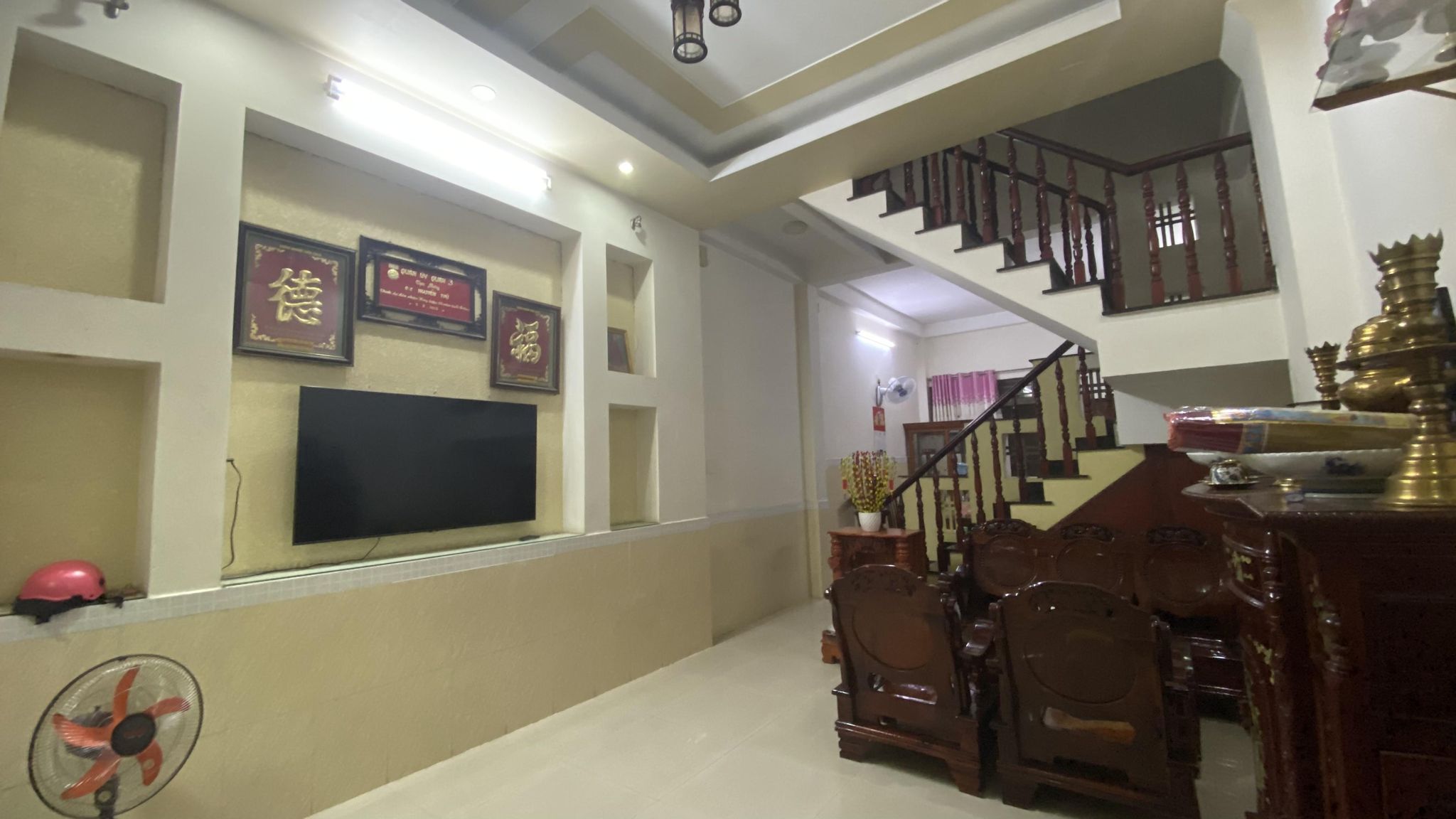 Cần bán Nhà riêng đường Phan Huy Ích, Phường 15, Diện tích 70m², Giá 5.7 Tỷ - LH: 0779992211