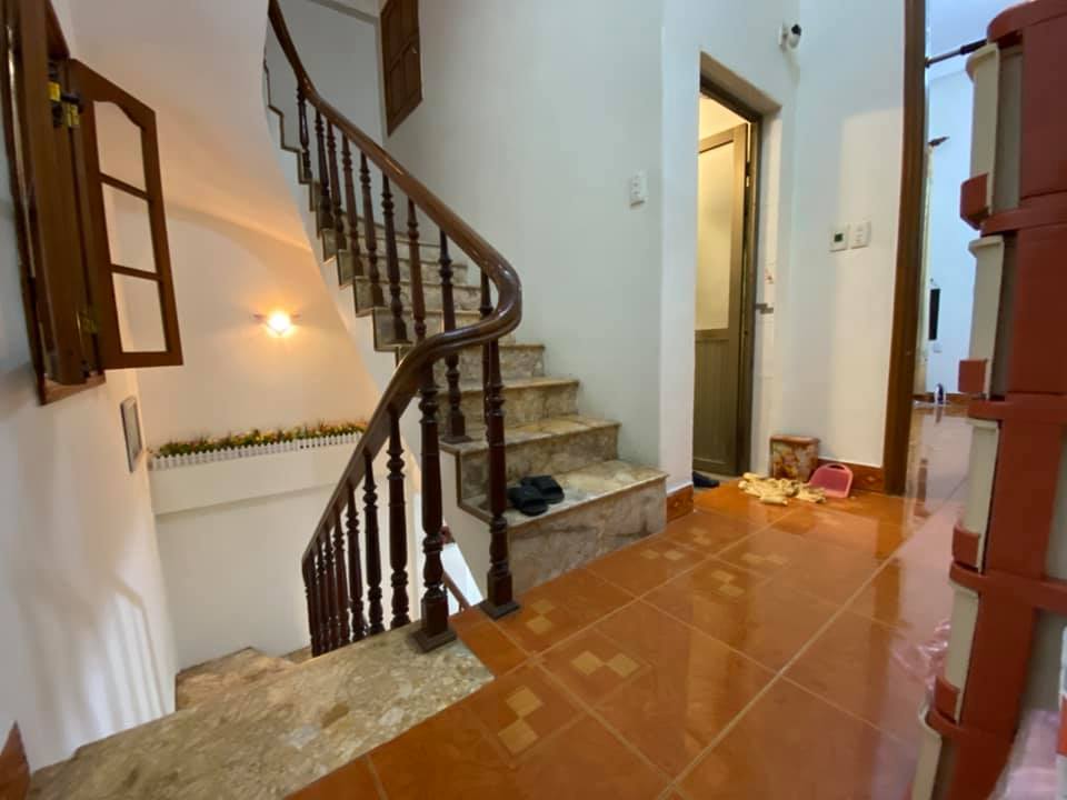 Cần bán Nhà riêng đường Dương Văn Bé, Hai Bà Trưng , Giá 2.85 tỷ - LH: 0977927886 5