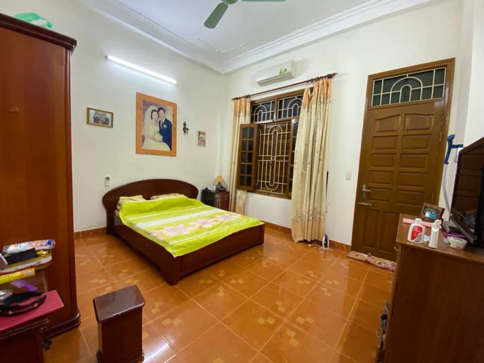 Cần bán Nhà riêng đường Dương Văn Bé, Hai Bà Trưng , Giá 2.85 tỷ - LH: 0977927886 3