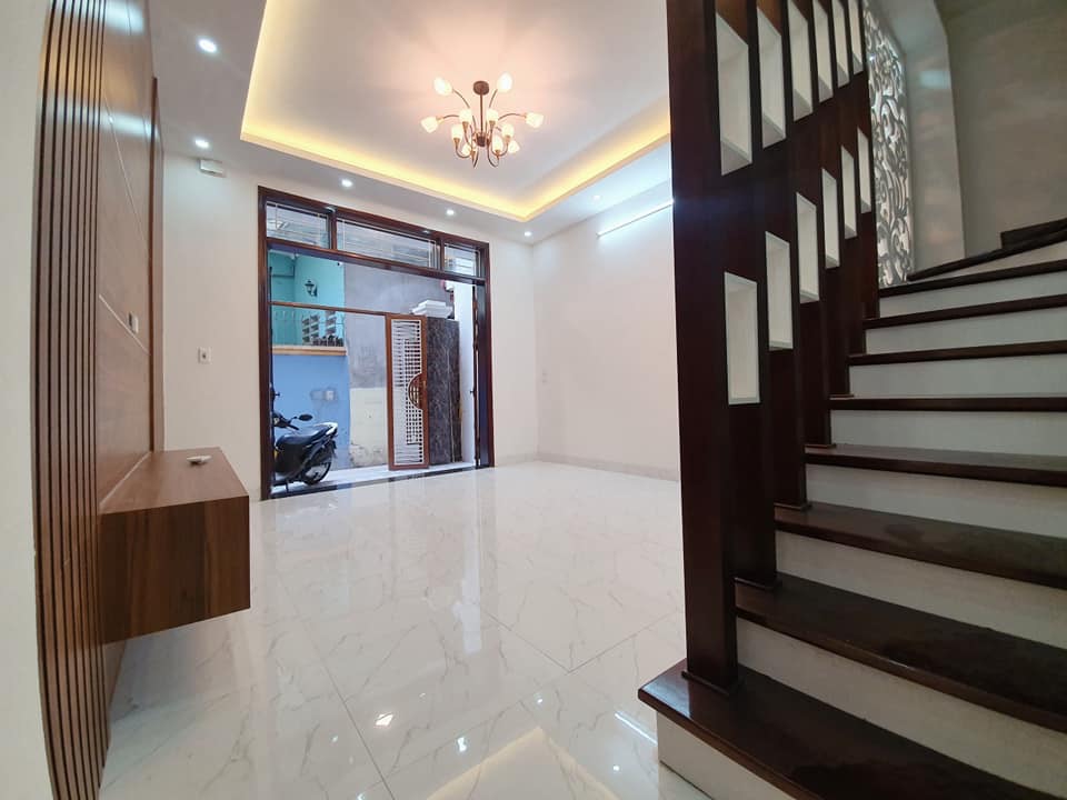 Cần bán Nhà riêng đường Ngõ Gốc Đề, Phường Hoàng Văn Thụ, Diện tích 36m², Giá 3.35 Tỷ - LH: 0398853611