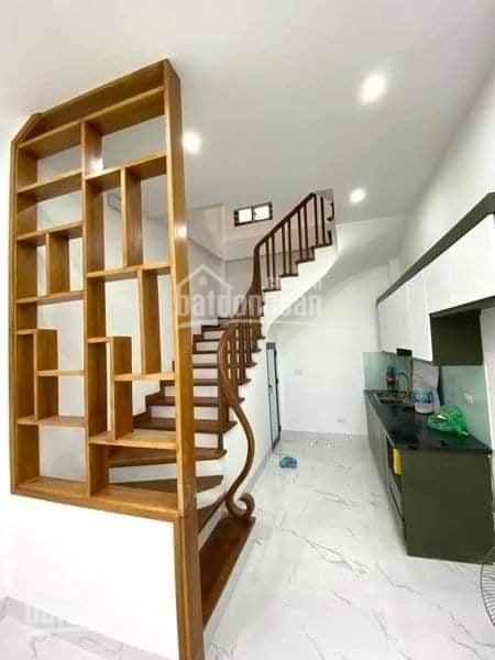 Cần bán Nhà riêng đường Lĩnh Nam, Phường Thanh Trì, Diện tích 35m², Giá 3.35 Tỷ - LH: 0986465965