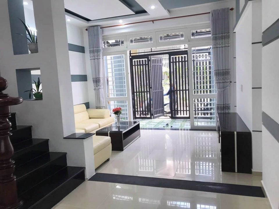 Hẻm Xe Hơi CMT8, dt: 3.2*7.5m, 2 Tầng. 4.86 TỶ 3