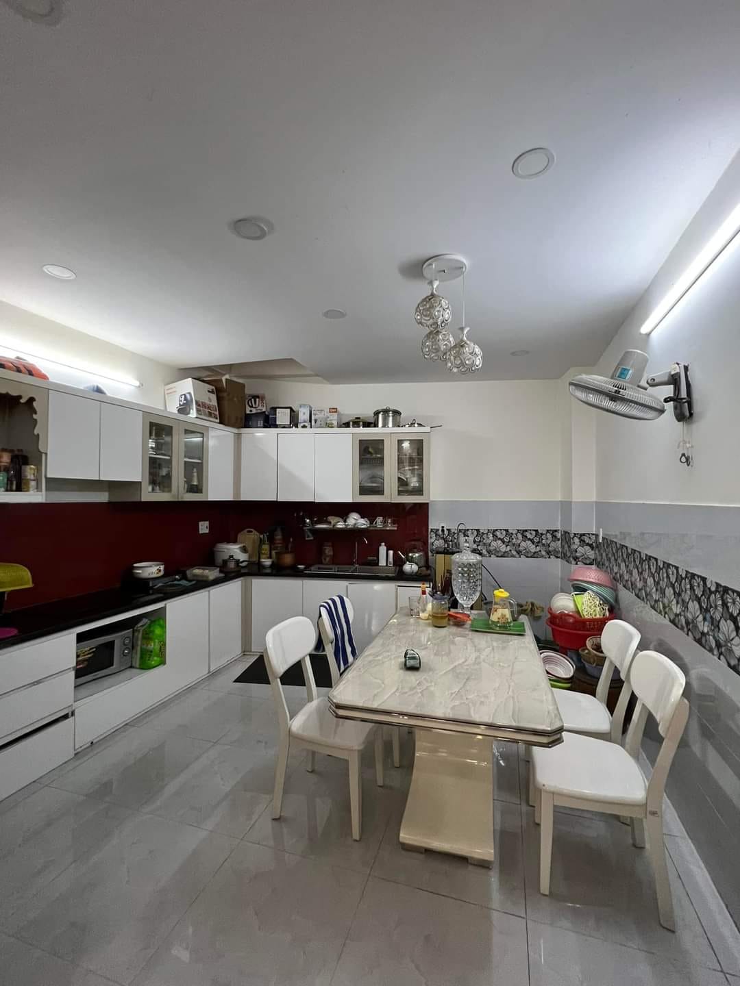 NHÀ BÁN KHU VỰC GẦN CẦU VƯỢT HOÀNG HOA THÁM CẠNH KHU VIP K300 KHU CÁN BỘ QUÂN ĐỘI DÂN TRÍ CAO TÂN BÌNH 4