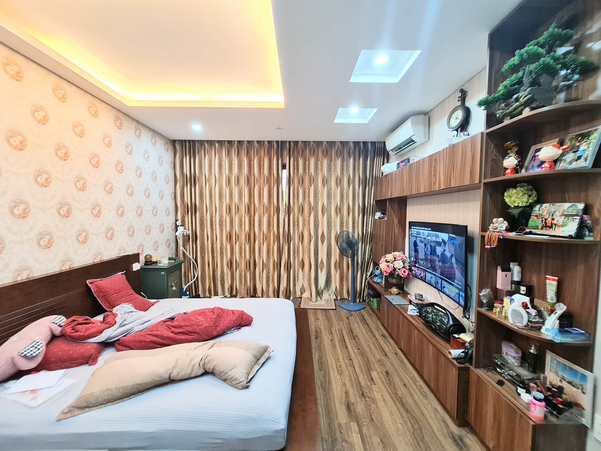 CẦN BÁN NHÀ LONG BIÊN, Ô TÔ TRÁNH, KINH DOANH 70M 5 TẦNG, NHỈNH 7 TỶ. 3