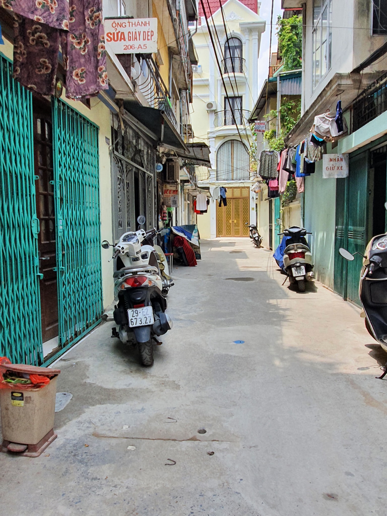 Hiếm – tập thể Đống Đa – ngõ rộng ô tô đỗ cửa – lô góc 2 mặt ngõ – kinh doanh.