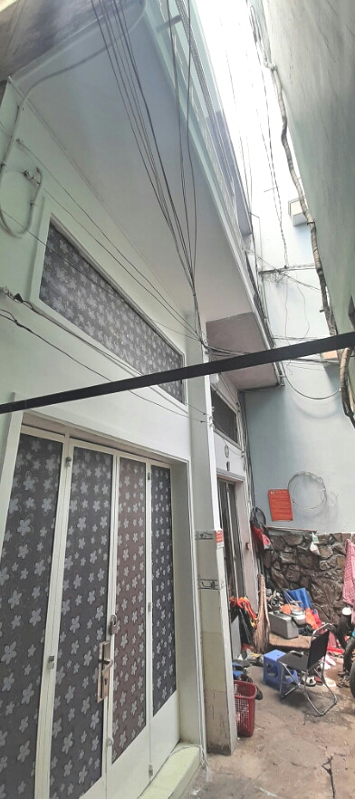 Bán nhà LẠC LONG QUÂN tân bình 89m2 3 TẦNG chỉ 7.3 tỷ 3
