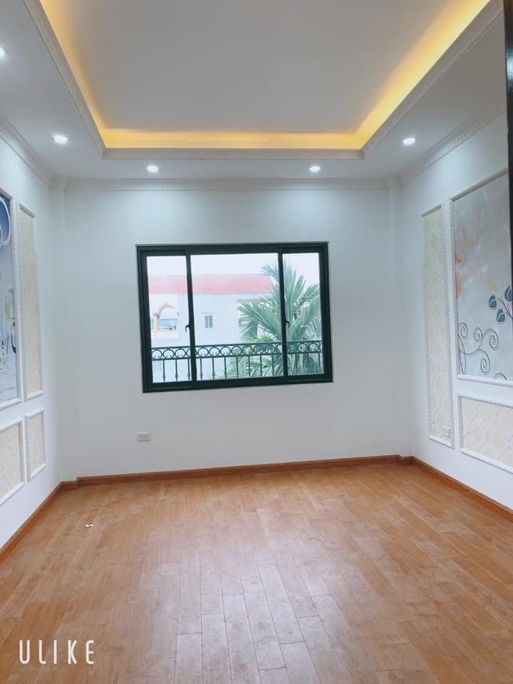 Nhà Nam Dư xây mới ở luôn 31mx5T, giá 3,65 tỷ.Liên hệ  0971834616 2