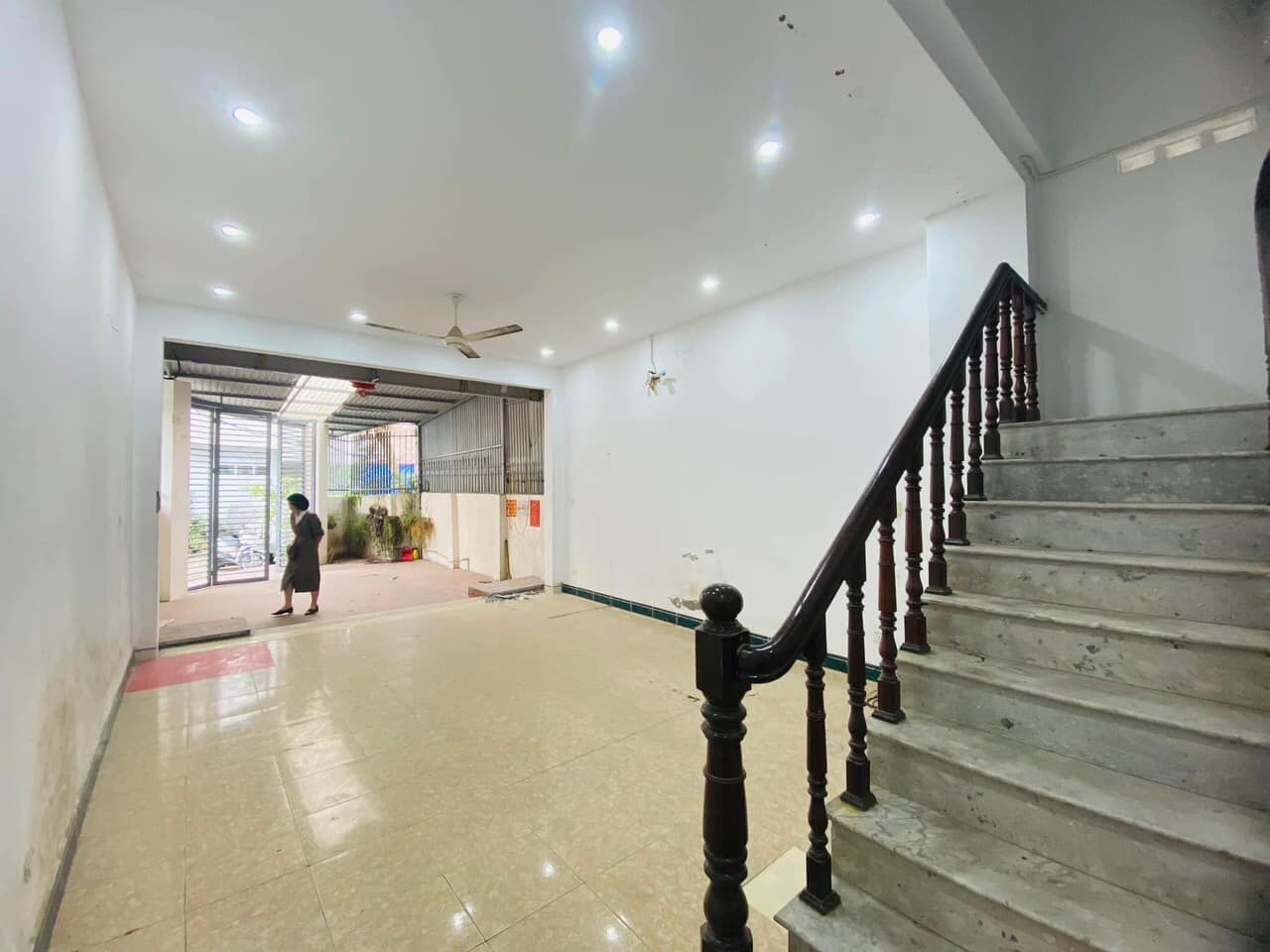 540M2 Đất Hồ Tùng Mậu-Mặt Ngõ - 10M Ra  phố -54 Tỷ 3
