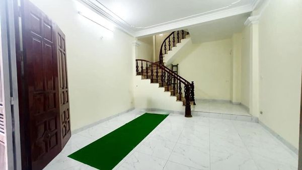 BÁN NHÀ DƯƠNG KHUÊXE TẢI TRÁNH NHAU VÙ VÙ QUA CỔNG -GẦN ĐH THƯƠNG MẠIS: 36m x 5tầngGiá nhỉnh 5tỷ 2