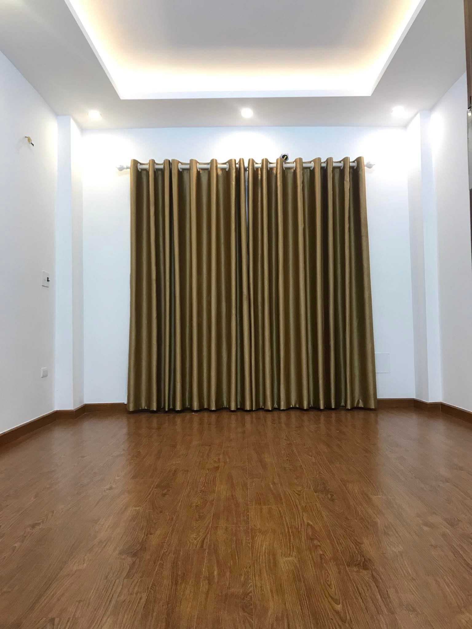 Chính chủ bán nhà Đức Diễn 42,8m2-18m ra Phố -đi bộ ngay hồ sen-4 tỷ35 4