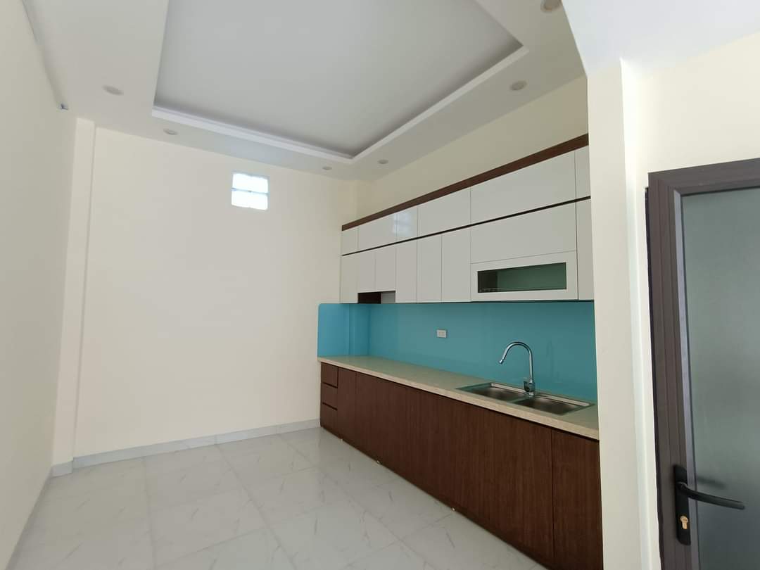 NHÀ ĐẸP - DIỆN TÍCH RỘNG - GIÁ ÊM – Ô TÔ VÀO NHÀ – YÊN NGHĨA -HÀ ĐÔNG                          40M * 5 TẦNG GIÁ NHỈNH 3 TỶ 2