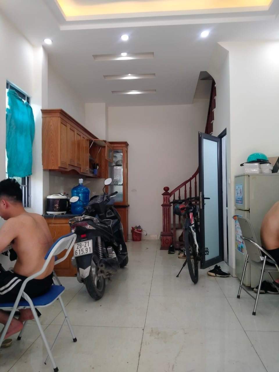 Bán nhà Yên Nghĩa, HÀ Đông,nhỉnh 2 tỷ,4 tầng,31m,ô tô,KD 2