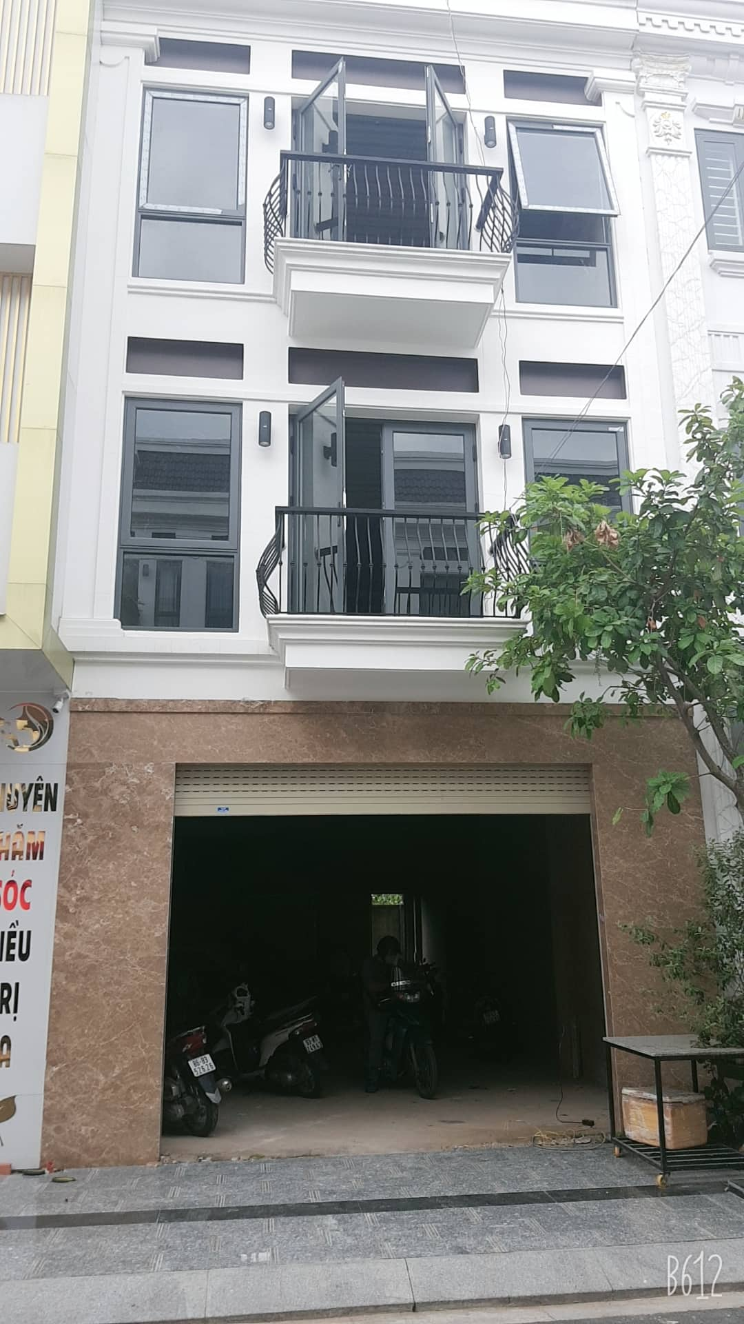 Còn có 13 căn nhà phố thương mại An Phát Residence tại đường Bùi Thị Xuân, Dĩ An, Bình Dương, giá từ 4,2 tỷ 3