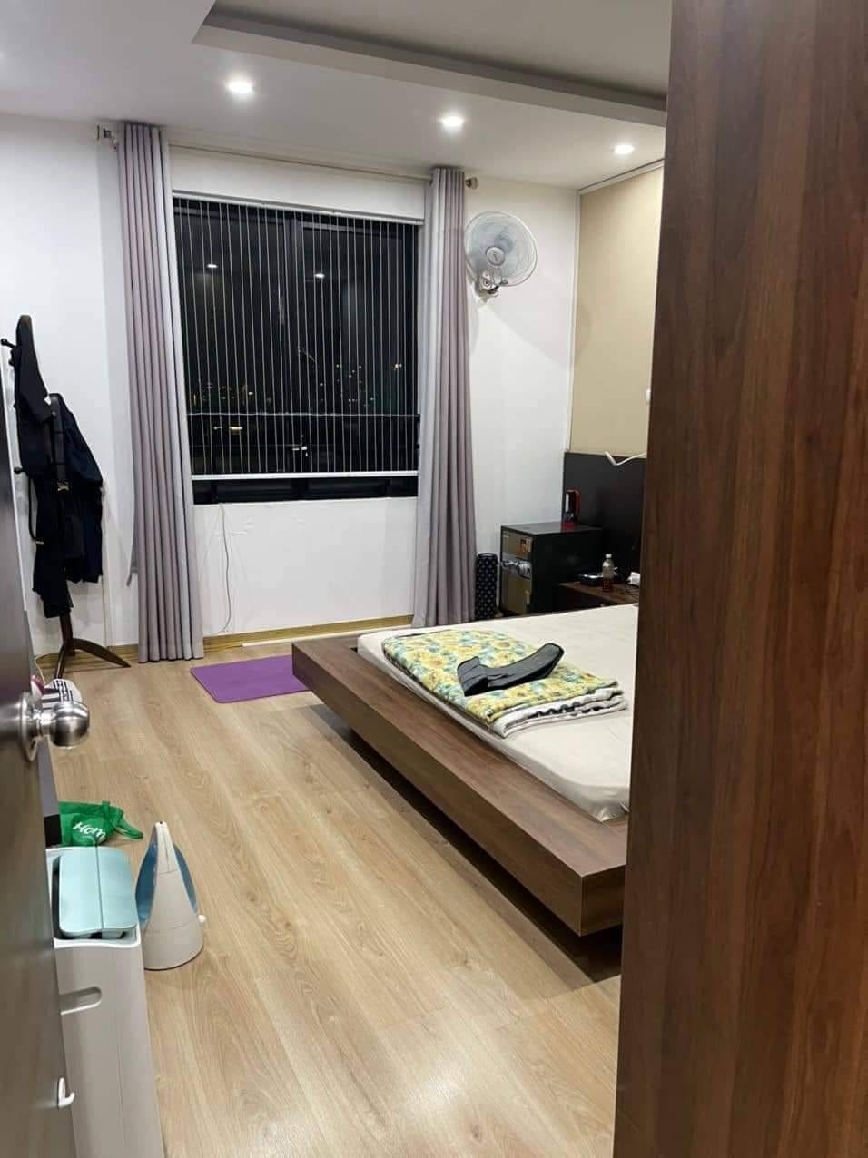 Chung Cư phố Nguyễn Chí Thanh - lô góc sáng thoáng – chủ tặng hết nội thất xịn 2