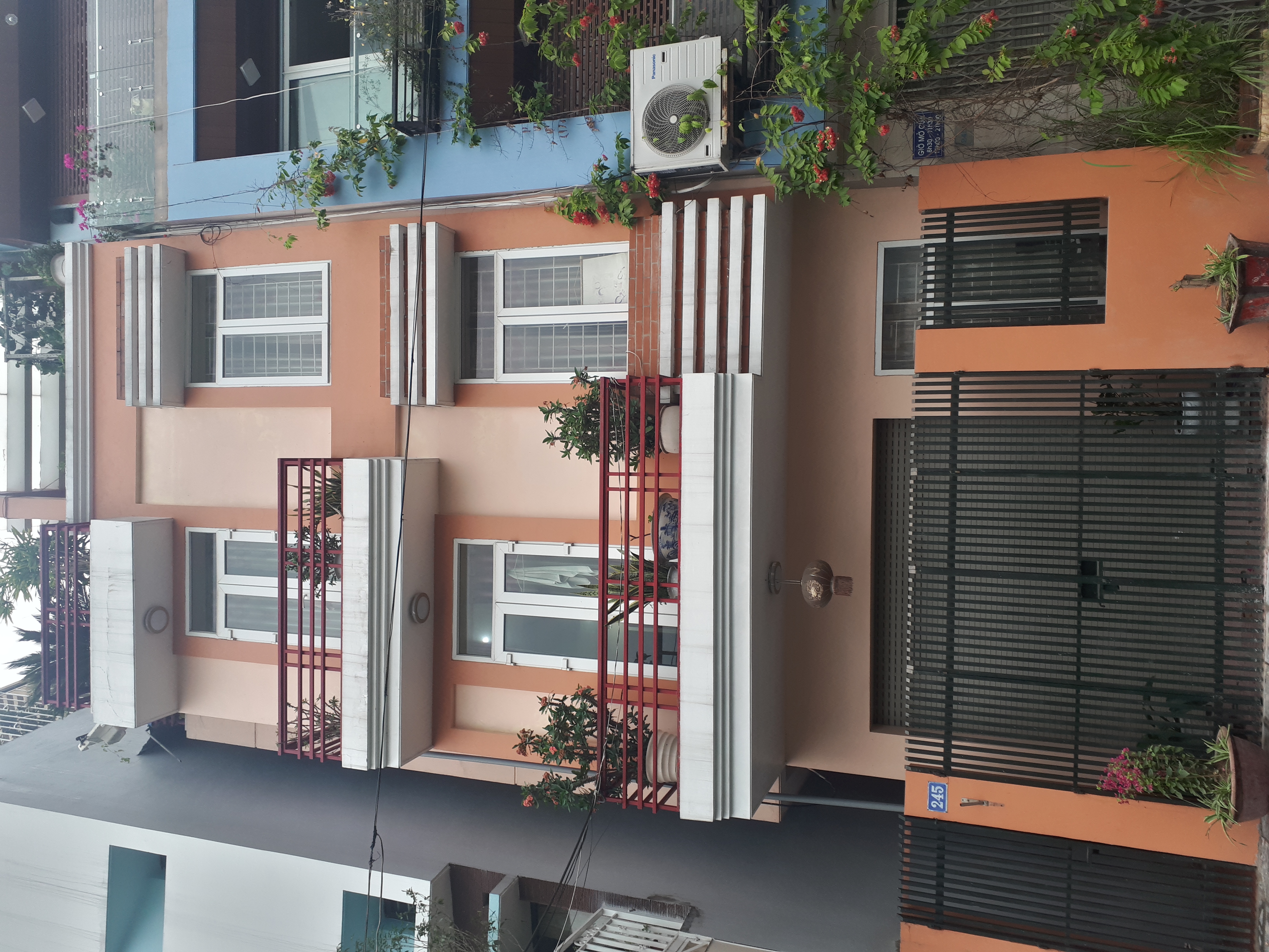 Bán nhà phố Lương Đình Của, ô tô đỗ cửa, nở hậu, 2 mặt thoáng, đầu tư hoặc ở tuyệt vời.