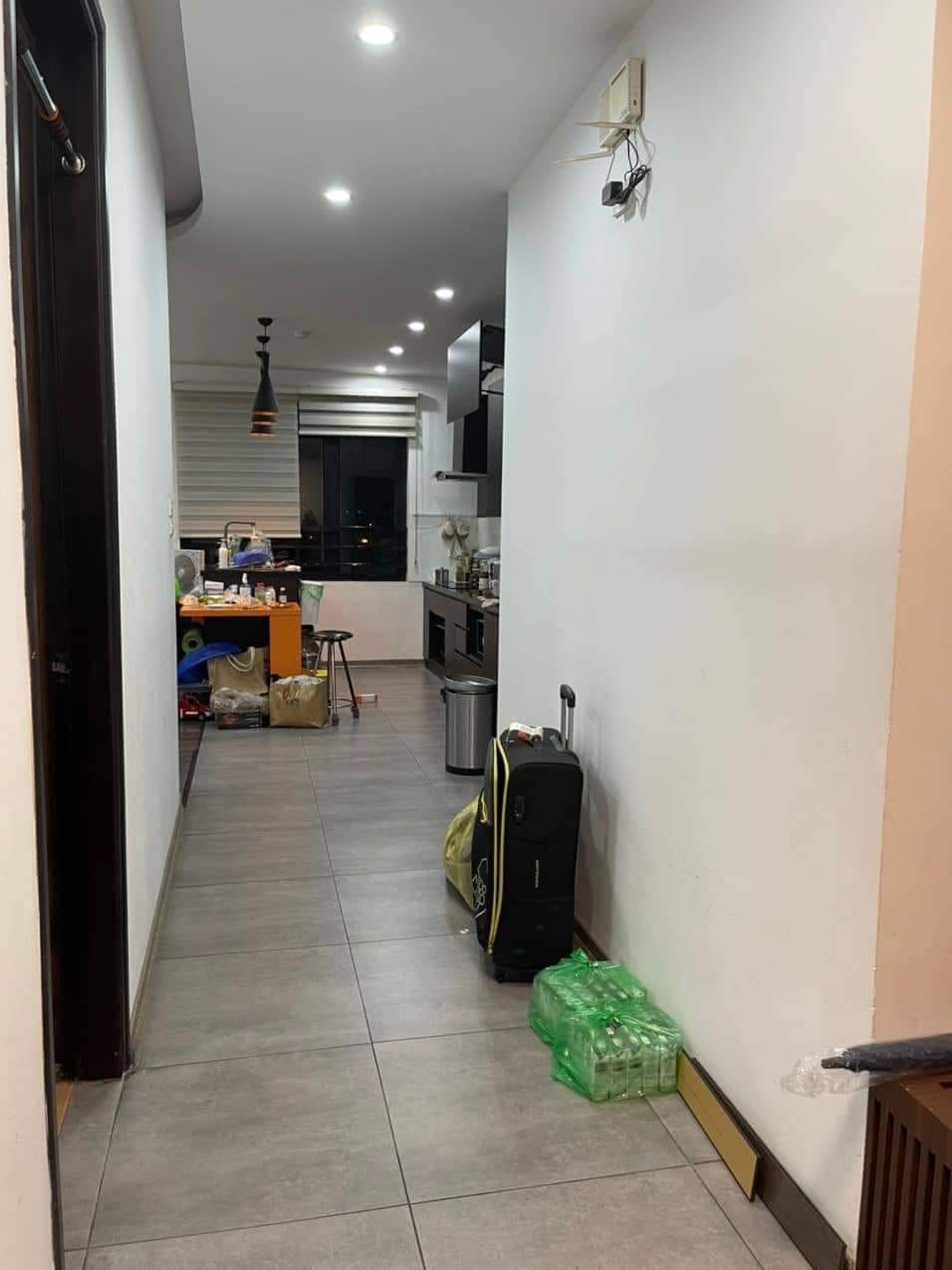 Chung Cư phố Nguyễn Chí Thanh - lô góc sáng thoáng – chủ tặng hết nội thất xịn 5