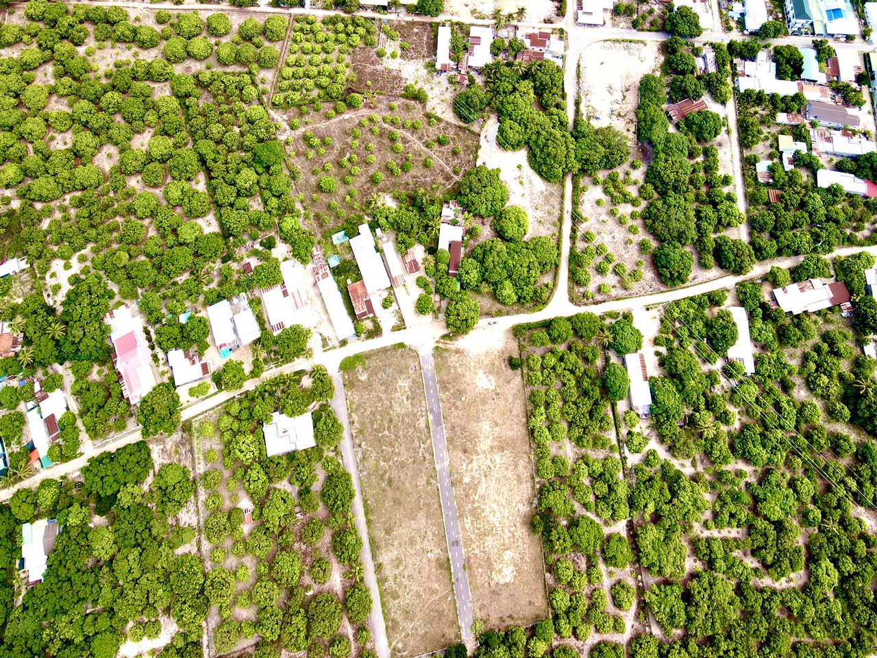 Cần bán Đất Xã Cam Thành Bắc, Cam Lâm, Diện tích 203.8m², Giá 10800000 Triệu/m² - LH: 0906230168 1