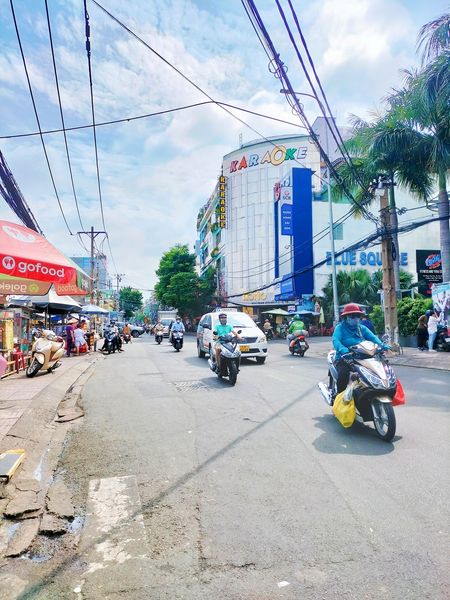 NHỈNH 4 TỶ CÓ NHÀ 2 TẦNG NGANG 5M GẦN CHỢ PHẠM VĂN HAI GIÁP PHÚ NHUẬN QUẬN 3 4