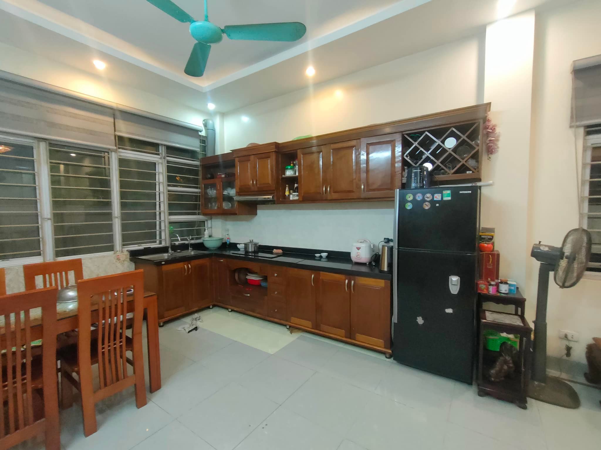 BÁN NHÀ MẶT PHỐ MẠC THÁI TỔ, CẦU GIẤY, TRIỆU PHÚ KO CẦN GỌI, CƠ HỘI KHÔNG THỂ KHÔNG MUA, DT 45M2 X 6T,VỈA HÈ RỘNG, KD ĐỈNH, HIẾM NHÀ BÁN 4