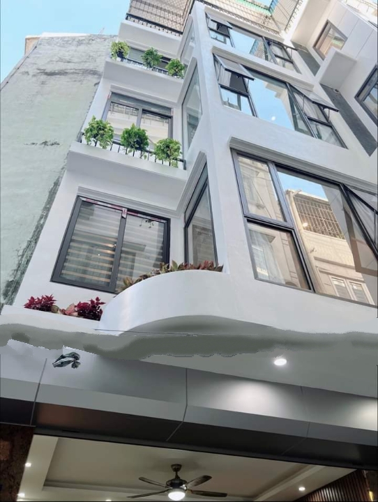 PHÂN LÔ HIẾM, LÔ GÓC,  Ô TÔ TRÁNH, PHỐ YÊN LẠC, HAI BÀ TRƯNG. 6 TẦNG. Giá 16.3 tỷ.
