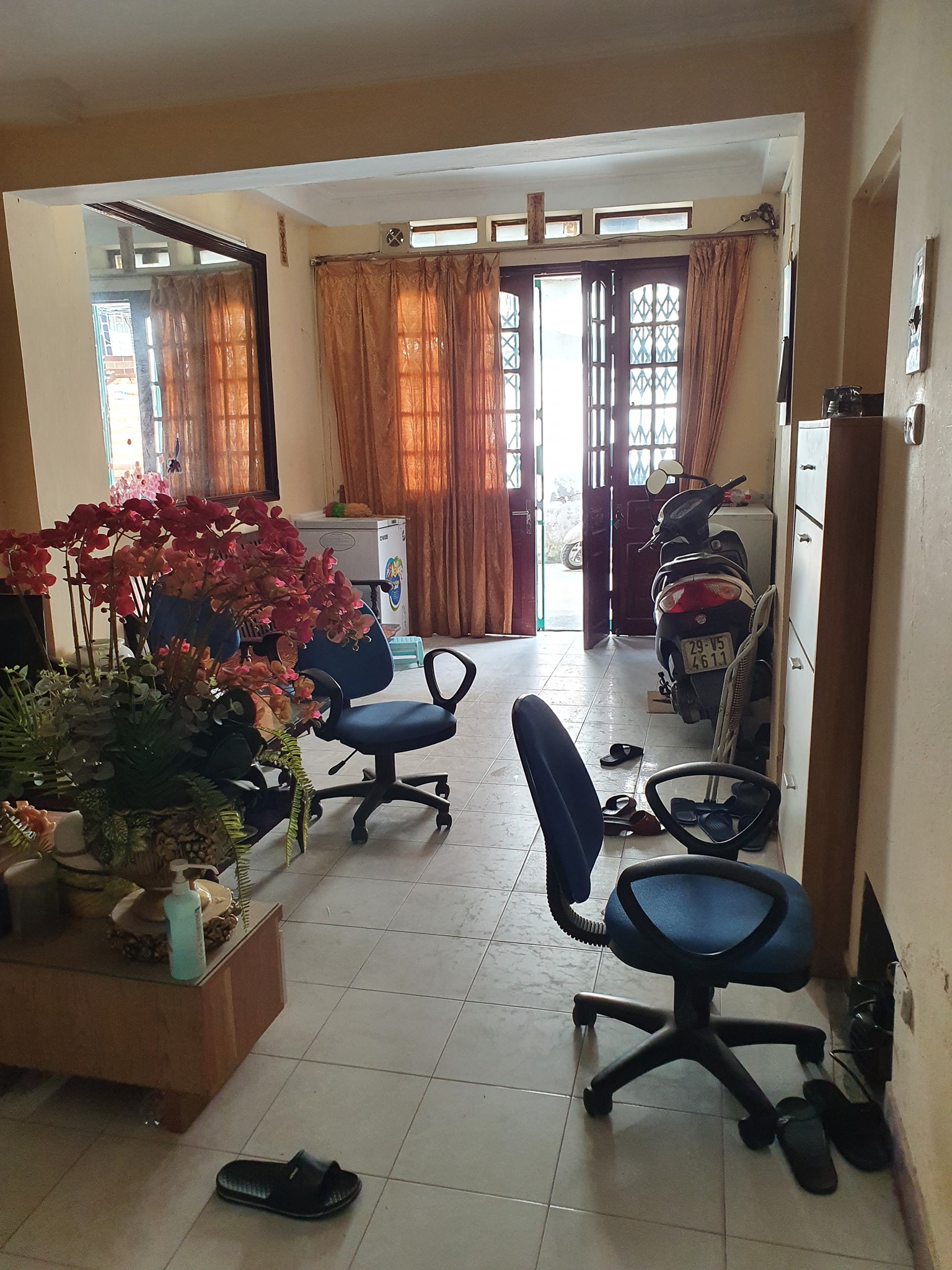 Hiếm – tập thể Đống Đa – ngõ rộng ô tô đỗ cửa – lô góc 2 mặt ngõ – kinh doanh. 5