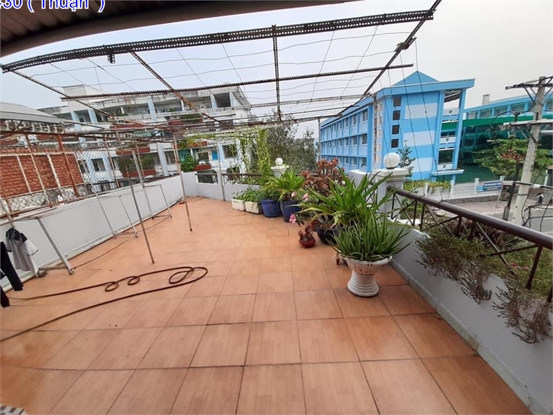 Trung Tâm Quận 7 - Phú Thuận 64 triệu/m2  nhà 4 tầng ngang 8.5m . oto đỗ trong nhà . 5