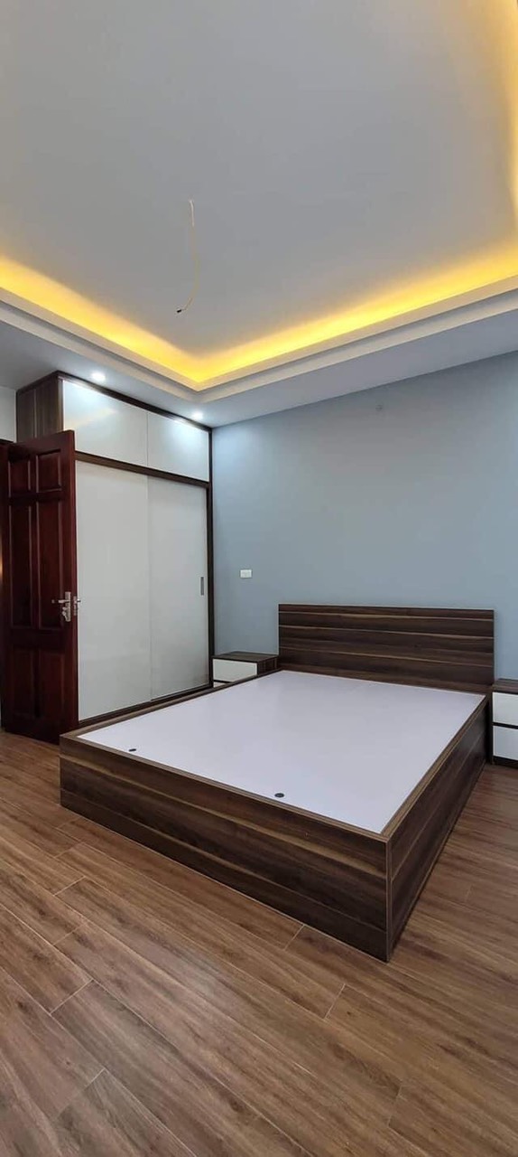 Bán nhà Cầu Am Vạn Phúc 35m2 5tầng chỉ hơn 3tỷ, nhà mới ở ngay. 3