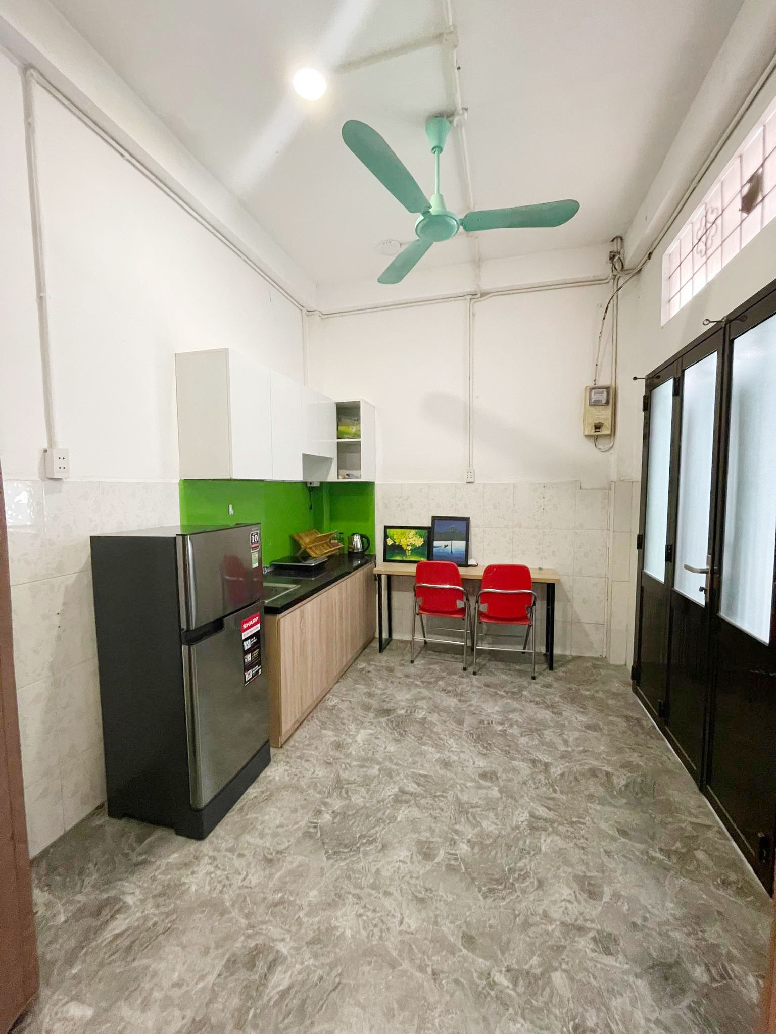 Nhà đẹp 3Tầng Hẻm xe hơi Đinh Tiên Hoàng Bình Thạnh. Chỉ nhỉnh 2tỷ 3