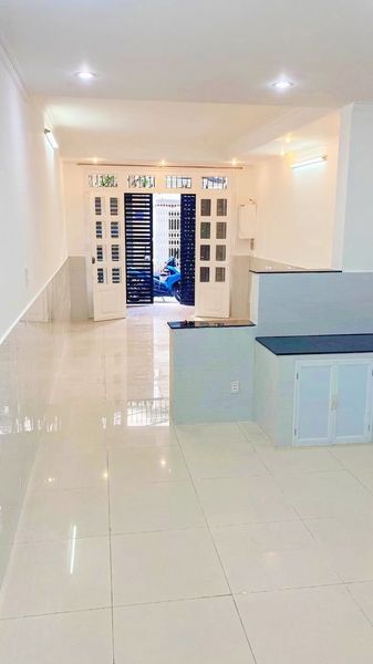 BÁN NHÀ HẺM NHỰA 6M XE HƠI TRÁNH - MỚI ĐẸP VỪA Ở VỪA KINH DOANH CHO THUÊ MỞ VĂN PHÒNG CÔNG TY NGAY LĂNG CHA CẢ 4