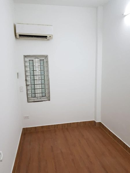 BÁN NHÀ DƯƠNG KHUÊXE TẢI TRÁNH NHAU VÙ VÙ QUA CỔNG -GẦN ĐH THƯƠNG MẠIS: 36m x 5tầngGiá nhỉnh 5tỷ 5
