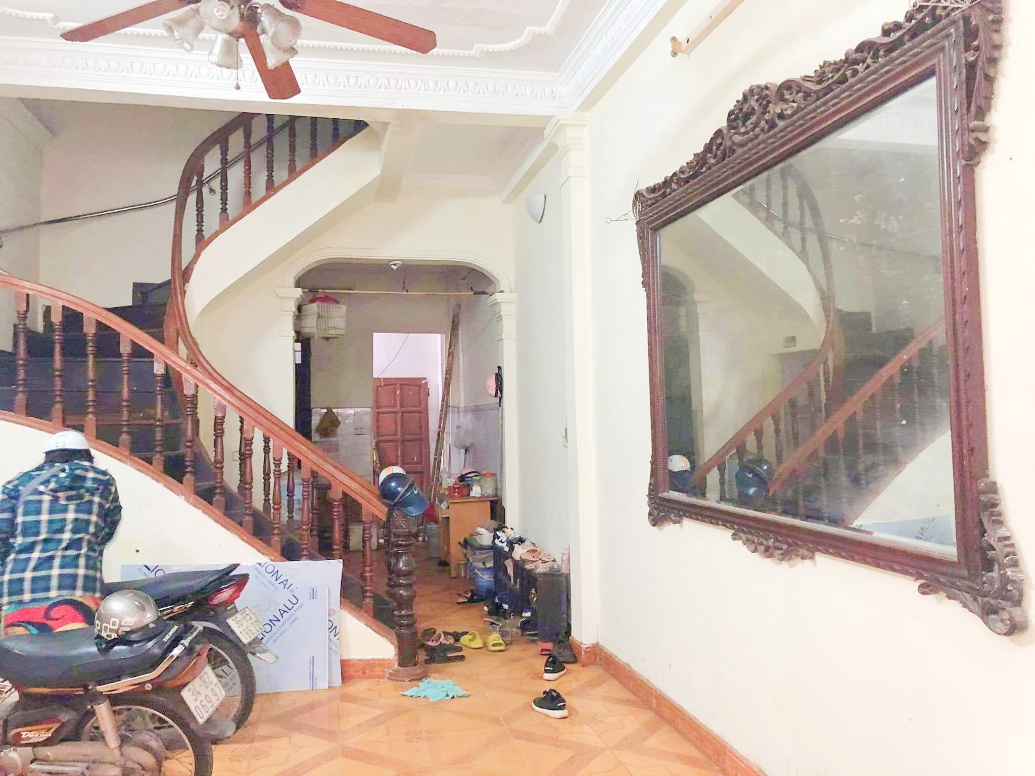 Trung tâm Đống Đa – ngõ ba gác đỗ cửa – ngõ thông tứ tung – gần phố 3