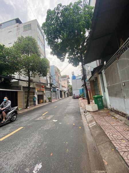 BÁN NHÀ NGANG KHỦNG ĐƯỜNG CỘNG HÒA KHU DÂN TRÍ CAO PHƯỜNG 13 TÂN BÌNH 3