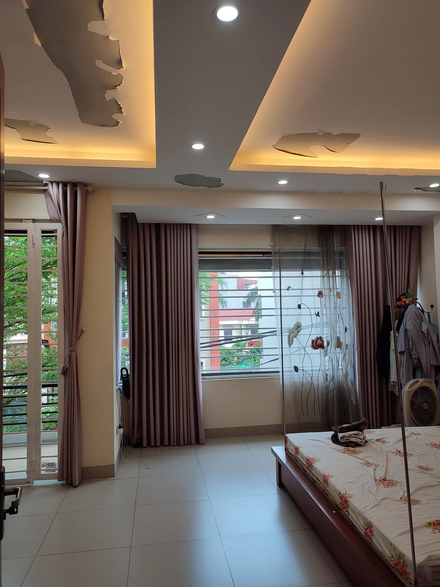 BÁN NHÀ KHU ĐẤU GIÁ HỒ ĐÊ NỘI, THƯỢNGTHANH, LONG BIÊN, 80M, 6 TẦNG, GIÁ 13 TỶ, Ô TÔ, NỘI THẤT ĐẸP Ở LUÔN 0389160730